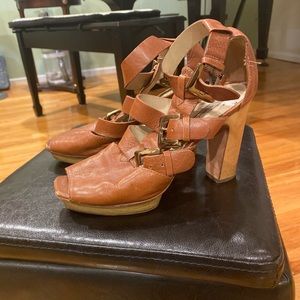 Via Spiga chunky wooden heel sandal size 6.5